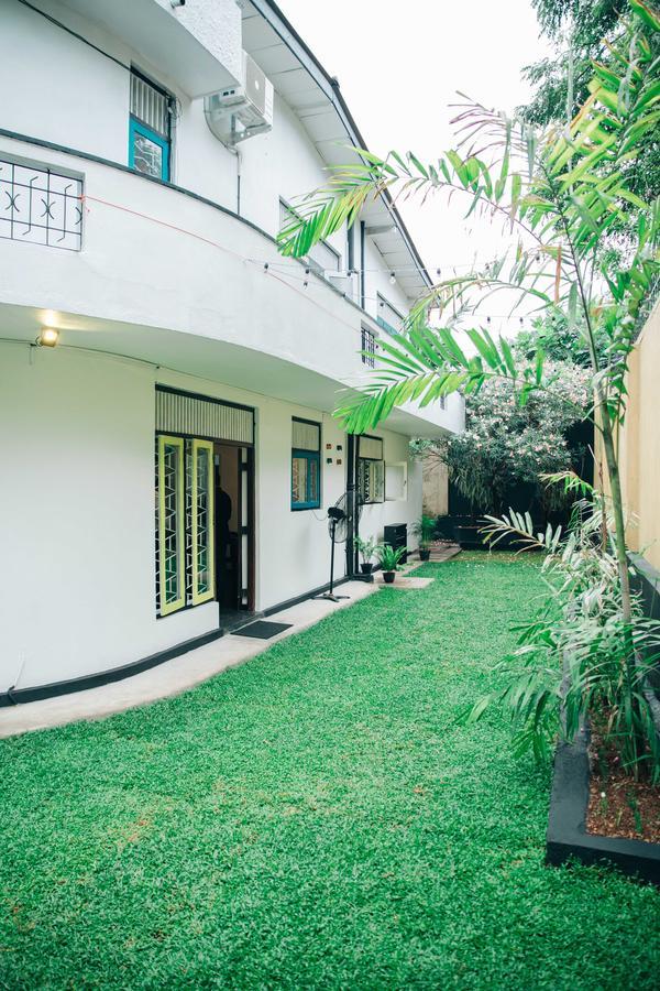 Tuk Tuk Hostels Colombo Esterno foto