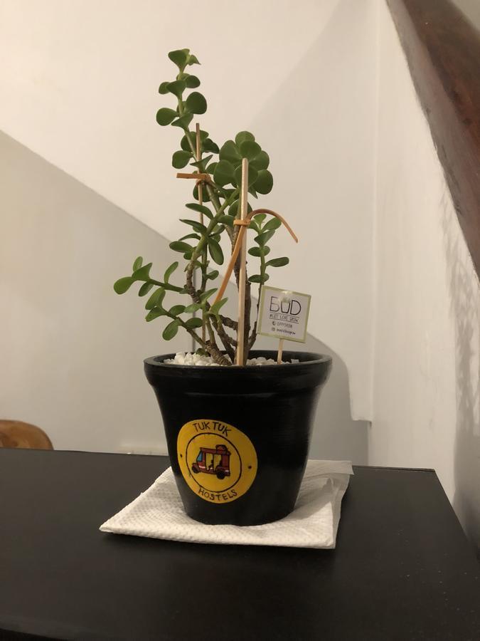 Tuk Tuk Hostels Colombo Esterno foto